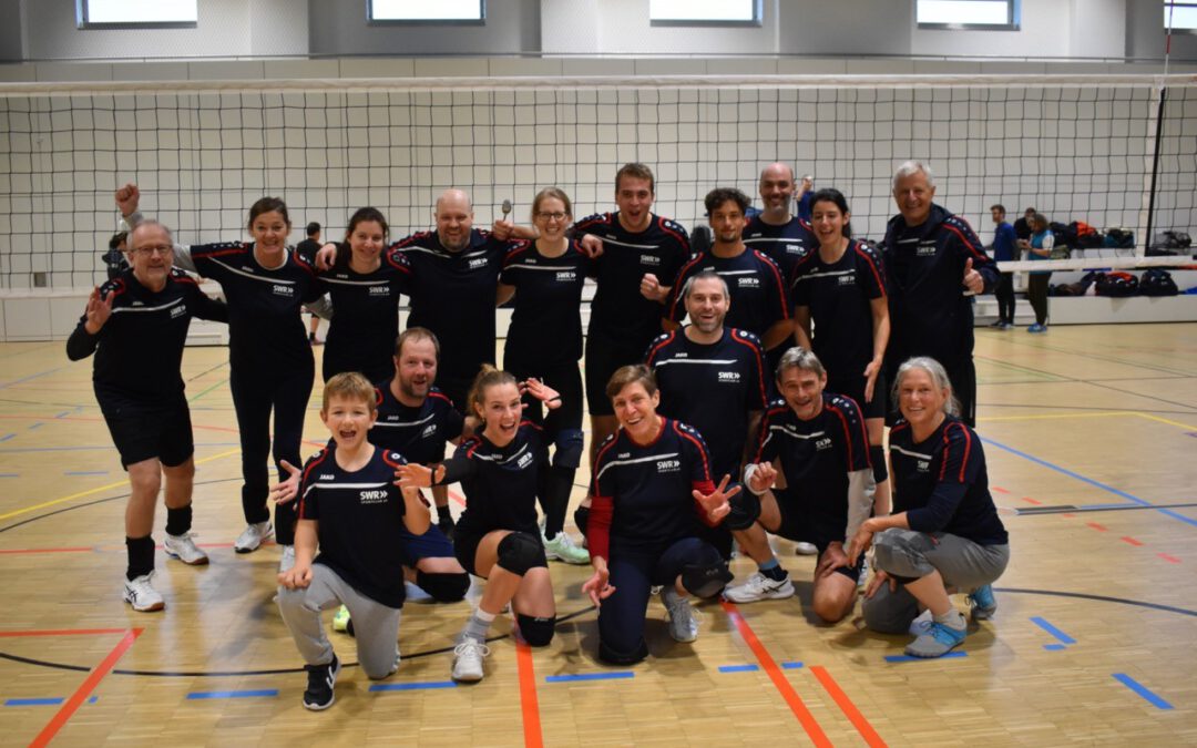 Die SWR- Schwarzwaldelche beim ARD/ZDF-Volleyball-Turnier in Leipzig